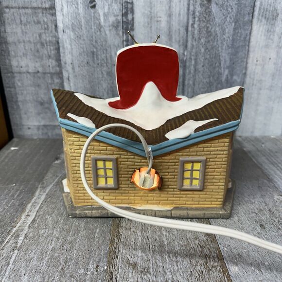 2005 Santas Workbench Collection Retroville Series 3 Sons Appliance & TV Store - Picture 4 of 7